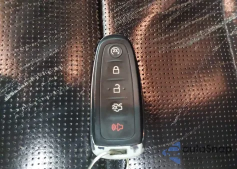 2015 Ford Taurus Limited z USA, uszkodzony, nr VIN 1FAHP2J8XFG166059